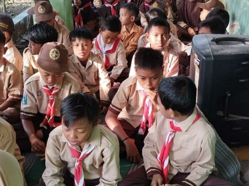 Doa Jumat Manis Menguatkan Iman dan Kebersamaan di SDN 3 Gelung